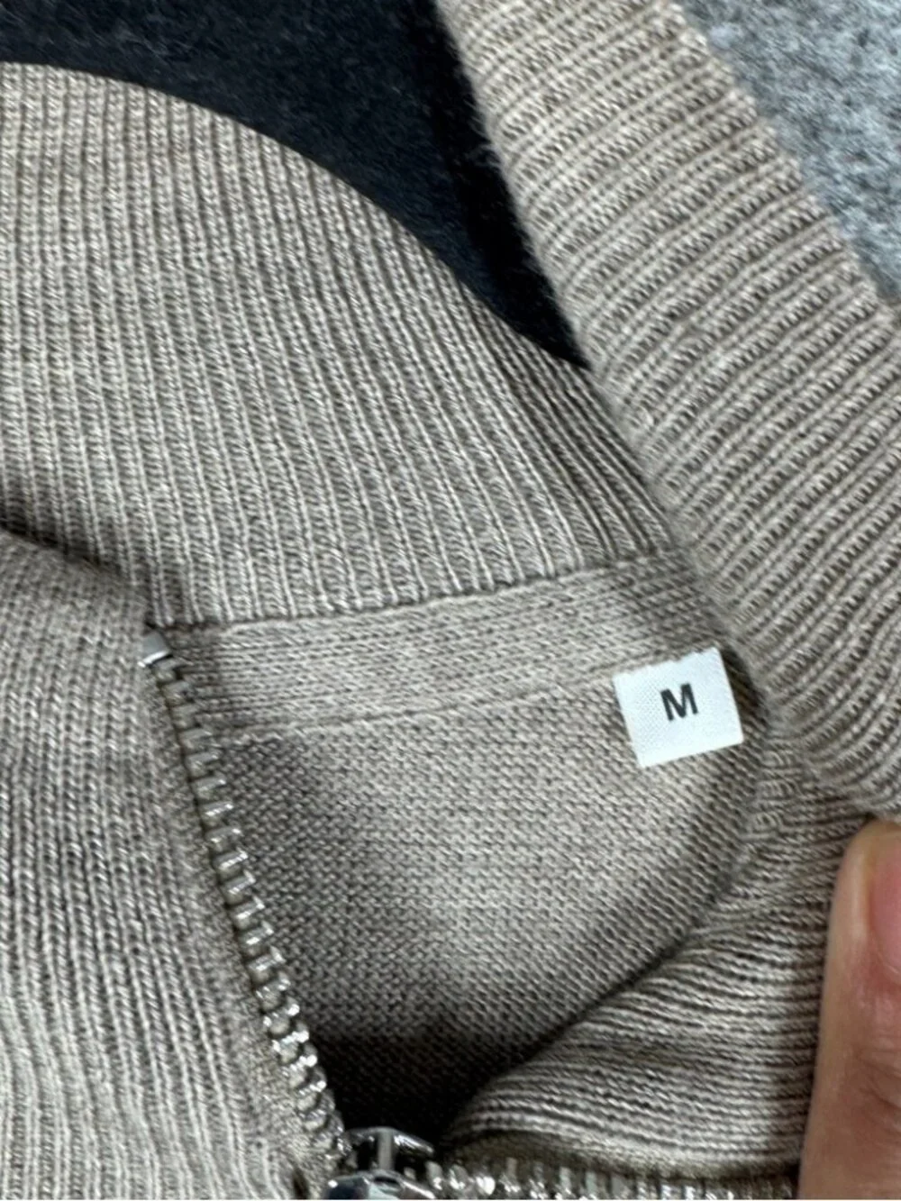 Lindbergh Merino Wool Zip Up Sweater Beige Slim Fit Size M Minimalist Luxury